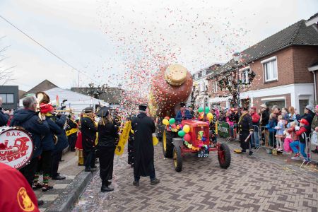 2024-MARKTGEBEUREN 6.jpg